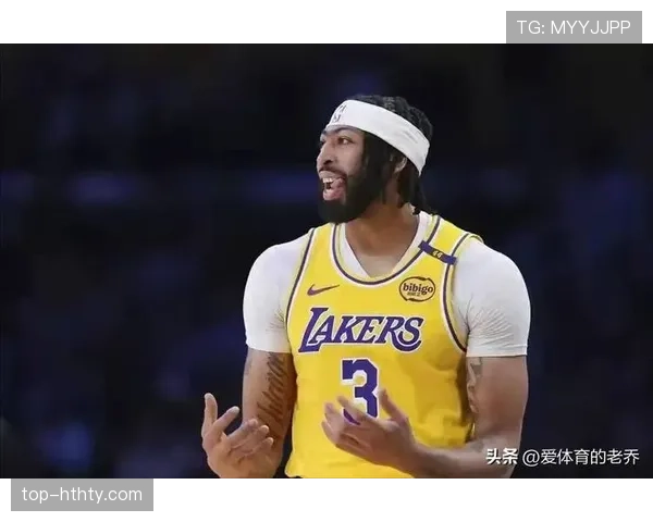 诺阿挡拆制造错位提升防守强度显著拉开球队空间 诺阿挡拆制造错位提升防守强度显著拉开球队空间